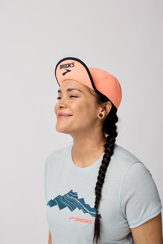 Brooks Gorra packable Lightweight Hat 2.0 Neo Ember/Black