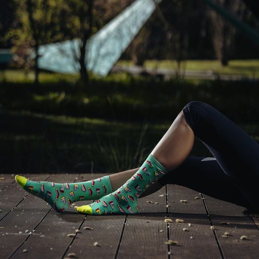 calcetines multiuso caña media Fyke verde flechas. Talla Unica.