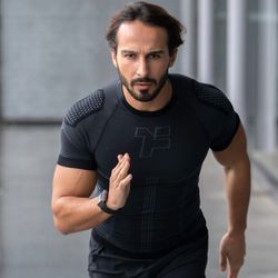 Fyke Camiseta BOOST PRO UNISEX negro/rojo
