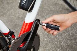 GARMIN Rally RK200, potenciómetro con detección doble. Compatible con pedales Look Keo carretera.