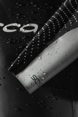 Orca Neopreno Apex Flow V2 para hombre Color Negro Plata