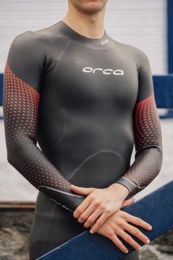 Orca Neopreno Athlex Float V2 para hombre Color Negro Rojo