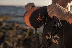 sailfish Neoprene Cap adjustable naranja