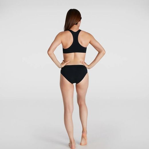Speedo bikini de entrenamiento para natación negro combinado con naranja y magenta.