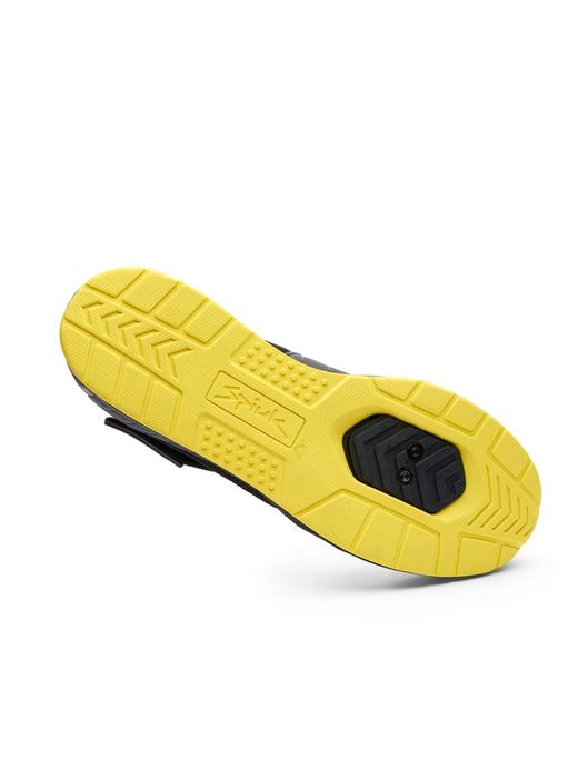 Zapatilla SPIUK indoor MOTIV Unisex Negro Amarillo