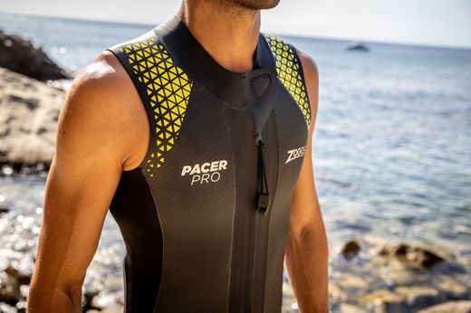 Zoggs PACER pro SHORTY Man Black/Yellow